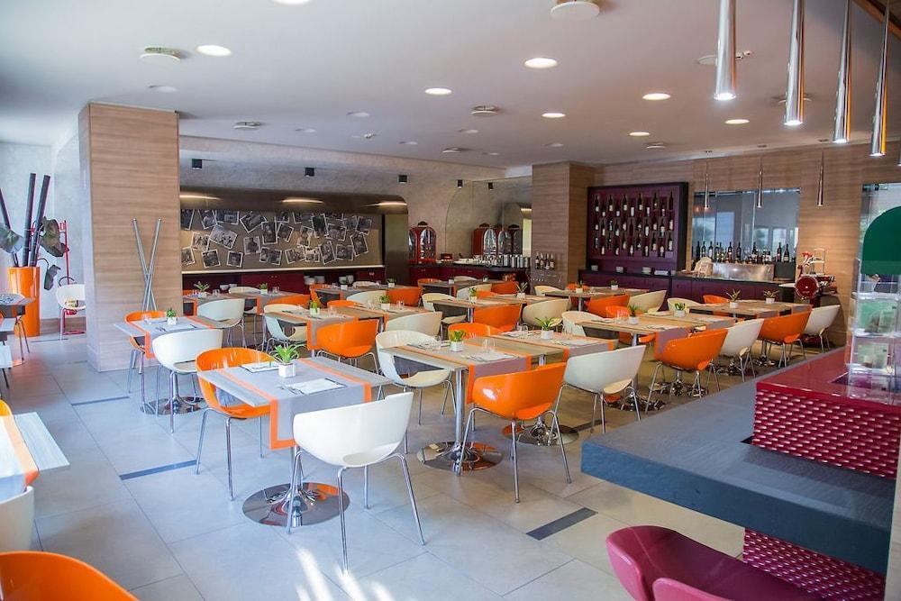 Thotel Lamezia Lamezia Terme Buitenkant foto